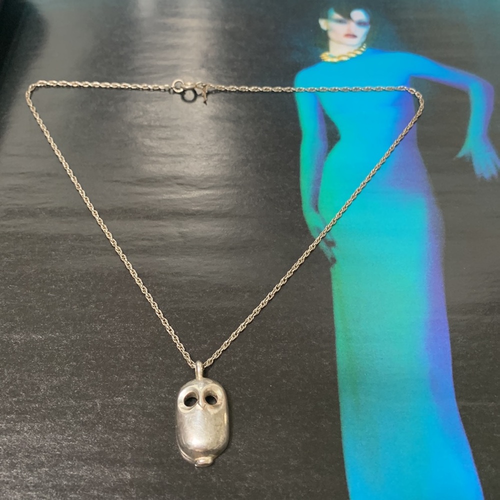 Crown TRIFARI owl necklace silver vintage